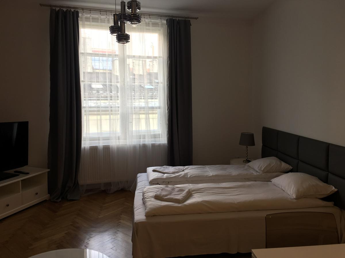 Florianska Deluxe Apartments With Air Condition Краков Экстерьер фото