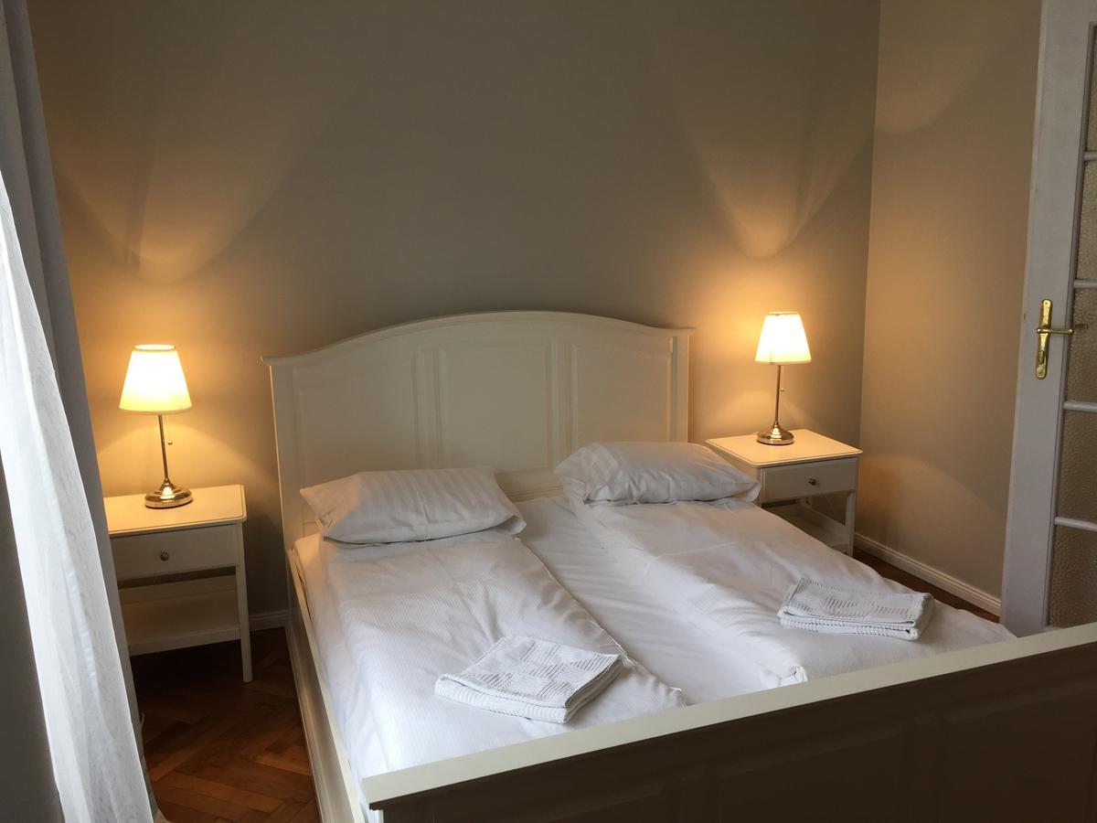 Florianska Deluxe Apartments With Air Condition Краков Экстерьер фото